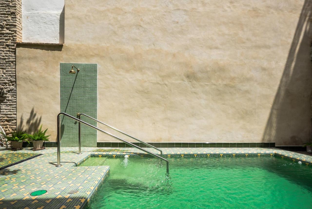 Wello Apartments Sevilla Eksteriør billede